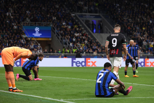 神背道而驰 神背道而驰